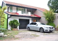 Villa LV29 Hotels near University of Sri Jayewardenepura