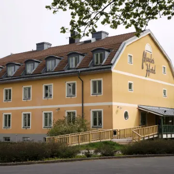Maude´s Hotel Enskede Stockholm Hotels near Skarpnäck