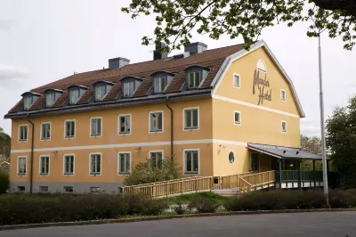 Maude´s Hotel Enskede Stockholm Hotels in Handen