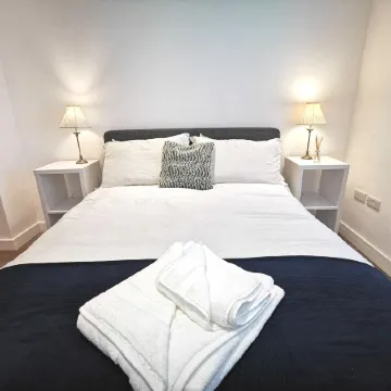 No.2 Horizon - Apartment in East Wittering Village