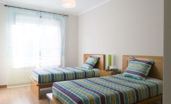 Madalena Beach Apartment by MP