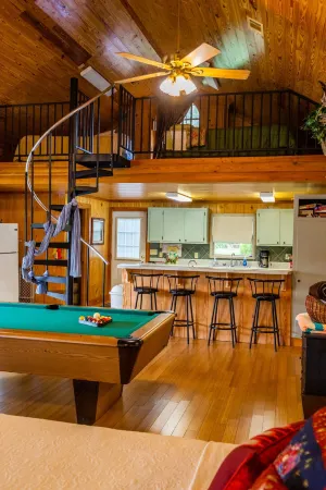 Shalom House Bed and Breakfast