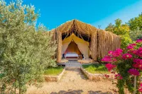 Kaş Joy Glamping Hotels in Bayindir Mahallesi