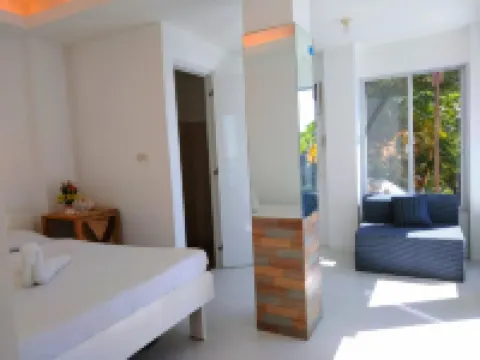 La Bella Beach House Cebu Hotels in Boljoon