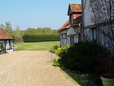 La Belvinière Hotels in Mont-pres-Chambord