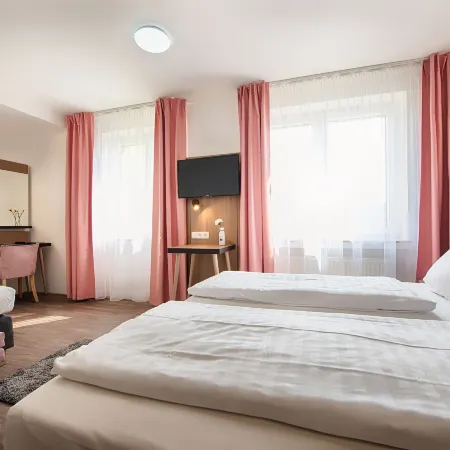 Home Hotel