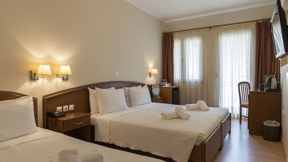 Xenios Dias Boutique Hotel