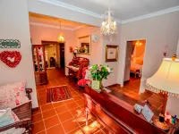 Lavender House Hotels in White River