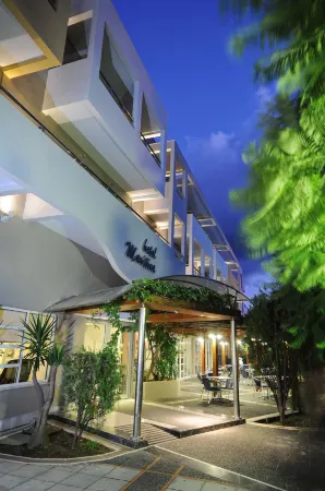 Maritina Hotel Отели рядом с достопримечательностью «Lambi beach»