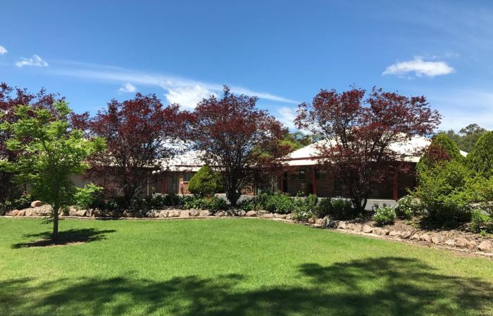 Crows Nest Motel
