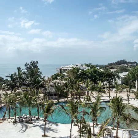 Billionaire Resort & Retreat
