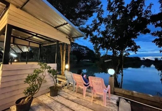 3. JV. 플레이스..