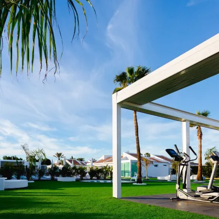 Seven Hotel & Wellness - Gay Men Only