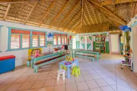 Coral Costa Caribe Beach Resort - All Inclusive - Family