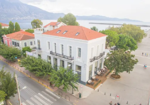 潘尼里尼翁華麗酒店