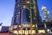 The Spencer Hotel Hotels near Kitchener Park