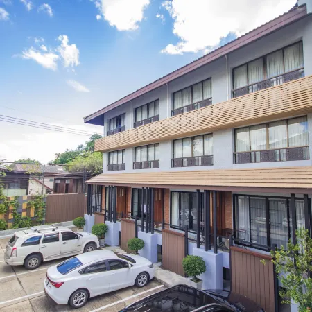 Tohsang Heritage Ubon Ratchathani Hotel Отели рядом с достопримечательностью «Муниципалитет Убонрачатхани»