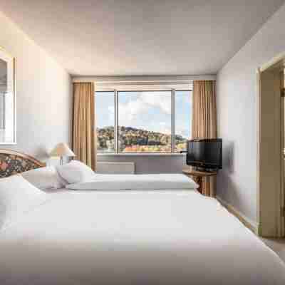 Exe Lev Rooms