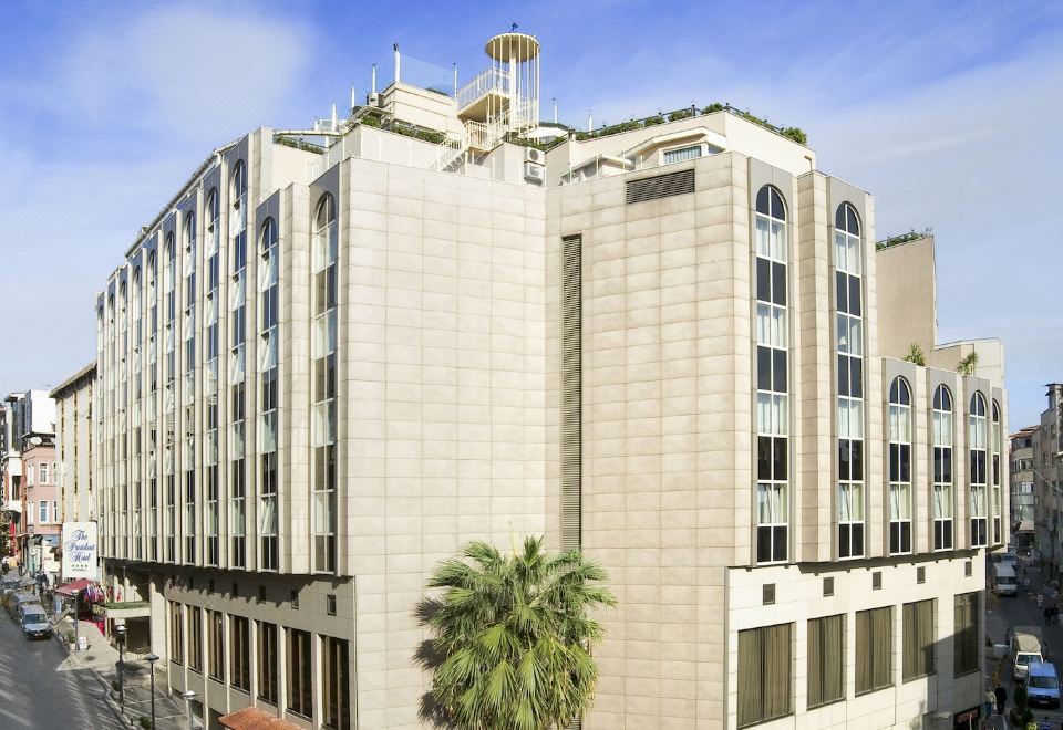 hotel overview picture
