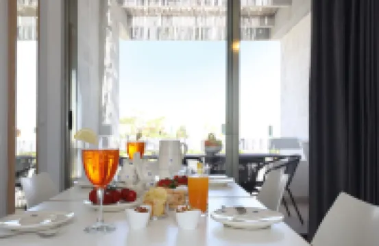 薩倫託住宅套房酒店