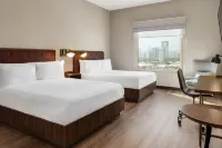 Four Points by Sheraton Galerias Monterrey Các khách sạn gần Templo del Sagrado Corazón