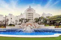 Suncoast Hotel & Towers