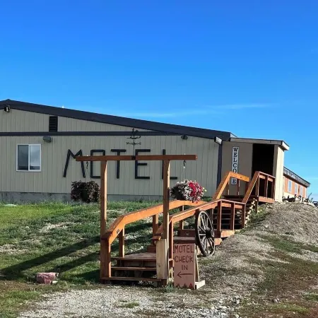 Hooks Hideaway Motel