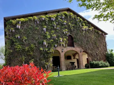 아그리투리스모 라 루파 Chiesa San Giovanni Battista 주변 호텔