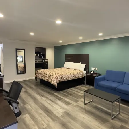Garden Inn and Suites Glendora