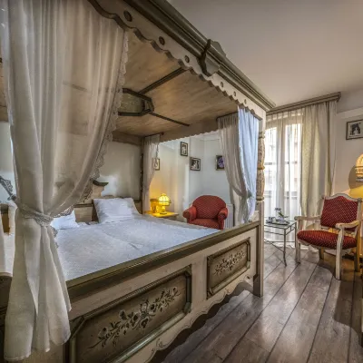 Corvin Hotel Budapest Sissi Wing Hotels near Corvin-negyed