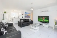 112 Olive Apartments