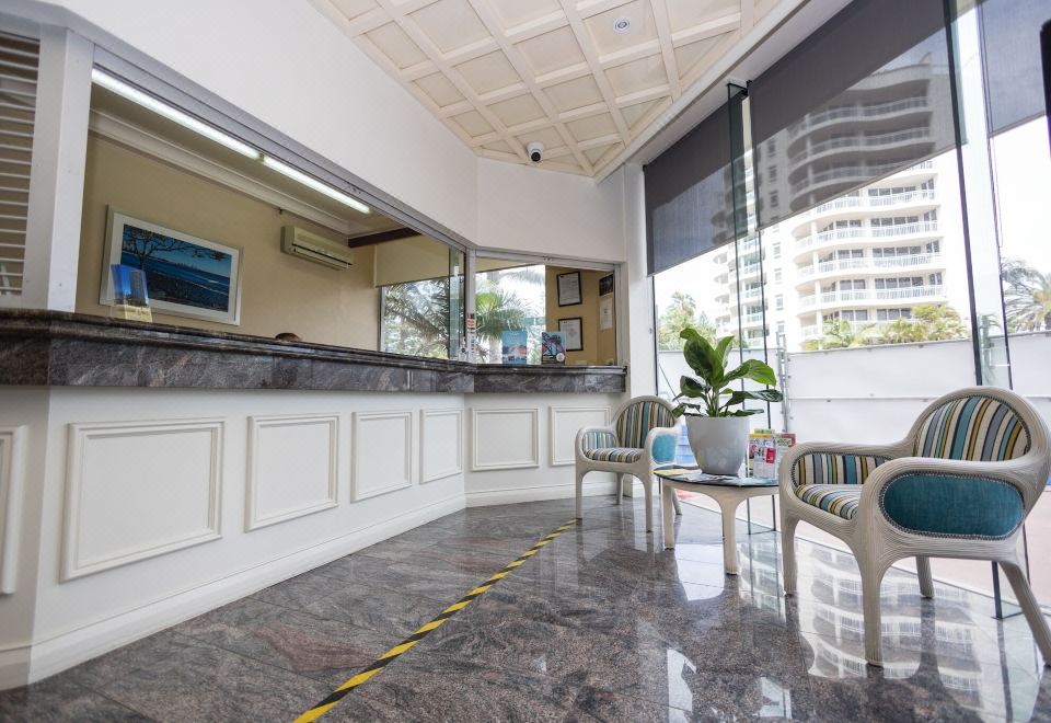 Burleigh Surf Over view