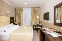Elisa Inn Hotel