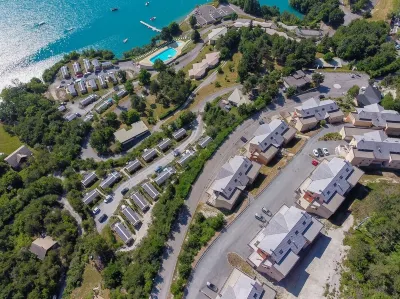 L'Ecrin du Lac Hotels near La Valière