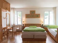 Laurino Hotels in der Nähe von Chiesa di S. Volfango