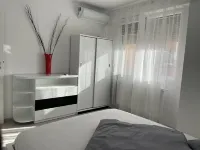 Luxury Apartment Militari Residence M3 Hoteles en Roșu