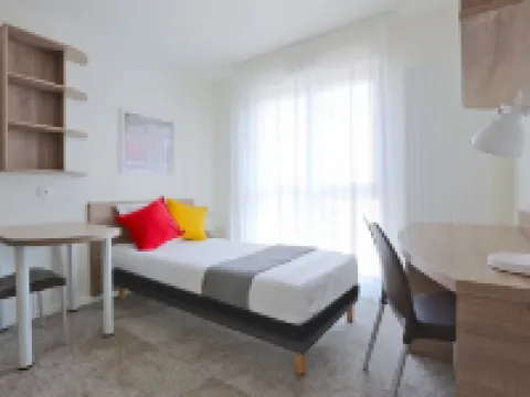 コージー アパルトホテル - アート & ファクト ナンシーのホテル