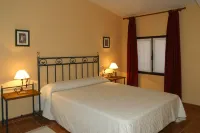 Hotel y Apartamentos la Casa Rural Hotel di Chinchon