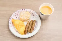 希爾頓歡朋套房飯店-沃爾特伯勒 - 早餐