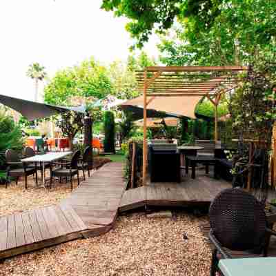 Adonis Sanary - Grand Hôtel des Bains Hotel Exterior