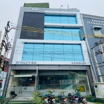 Hotel Dolives Отели в г. Панипат