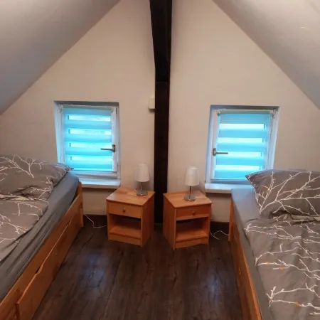 Guesthouse Rand Berlin-*Sonnenblume* for 3 adults or 2 adults + 2 children up to 12 years. Отели в г. Меркиш-Одерланд