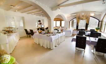 Ai Cadelach Hotel Giulia