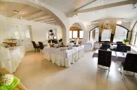 Ai Cadelach Hotel Ristorante Benessere Hotel a Vittorio Veneto