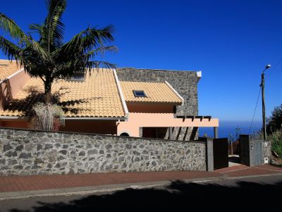 Paradise Ocean View by Analodges