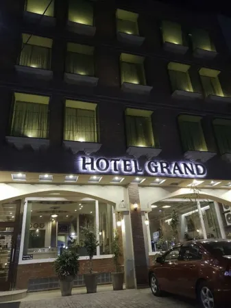 Hotel Grand Отели рядом с достопримечательностью «The Chenab Club»
