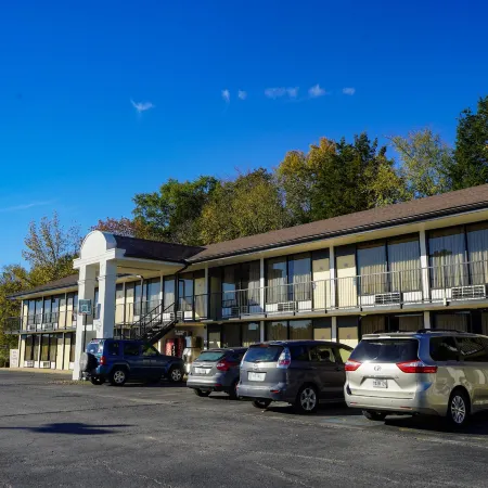 Sunset Inn Clarksville