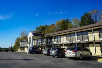 Sunset Inn Clarksville - Parkering