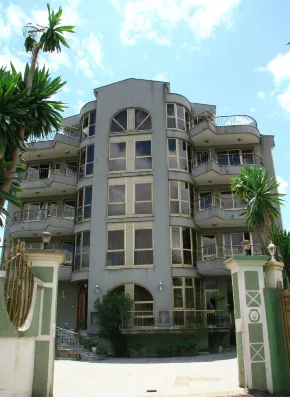 Weygoss Guest House Hotels near Garad Building | Wollo Sefer | ጋራድ ህንጻ | ወሎ ሠፈር