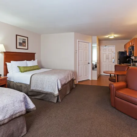 Candlewood Suites PEARLAND by IHG